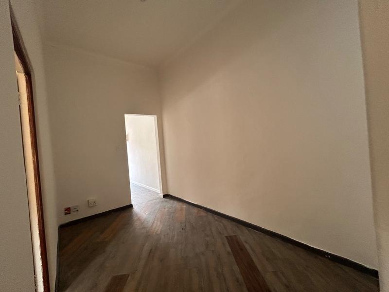 2 Bedroom Property for Sale in Woodstock Western Cape